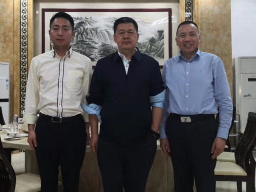 中紀(jì)委國(guó)際合作局郭松江局長(zhǎng)、人民日?qǐng)?bào)社馬海濤副總編親臨新望視察指導(dǎo)
